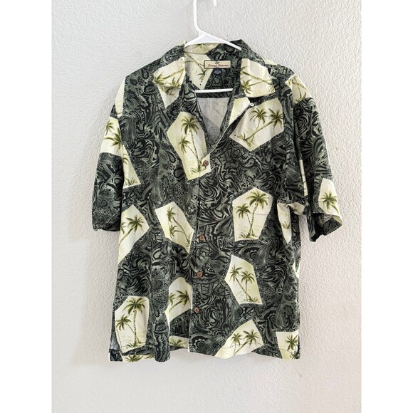 Tommy bahama palm tree button down size Medium - Picture 1 of 5